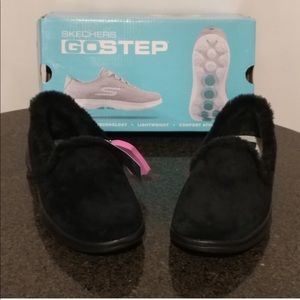Sketchers go step furry slip on shoes
